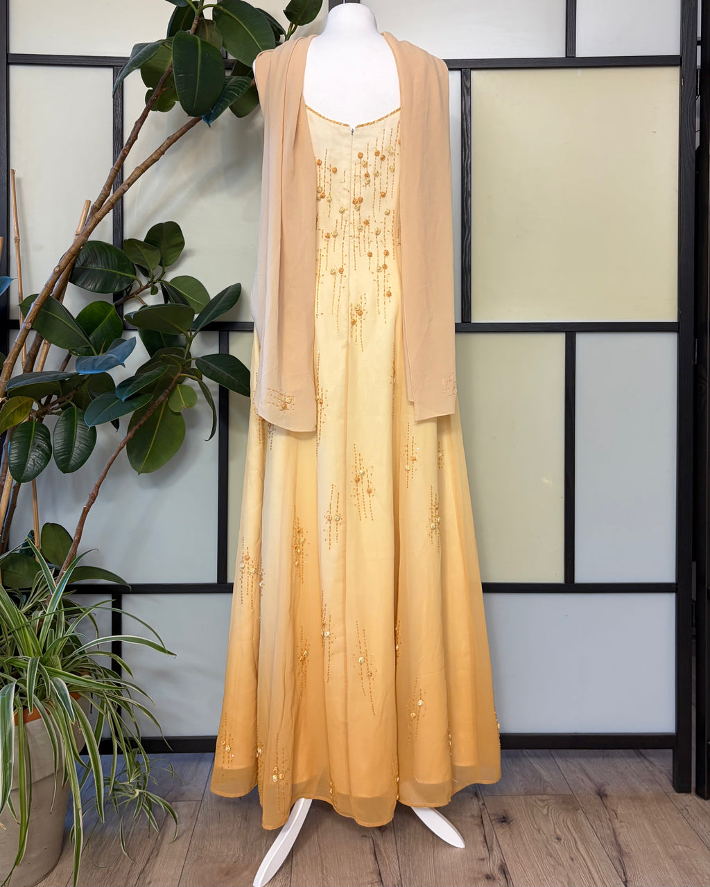 Yellow gown with a gradient