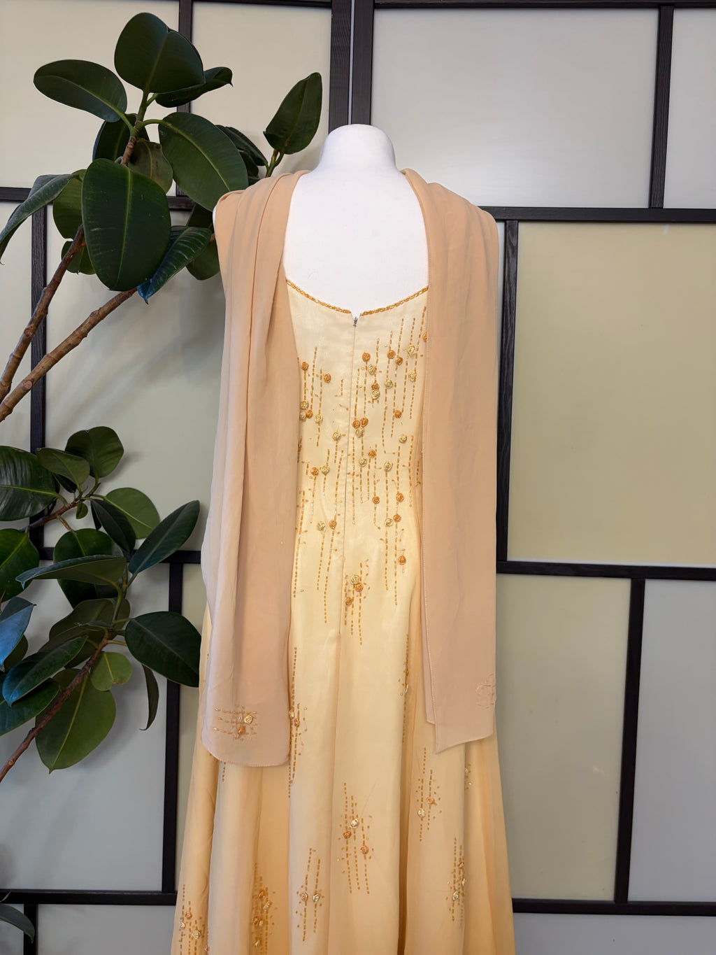 Yellow gown with a gradient