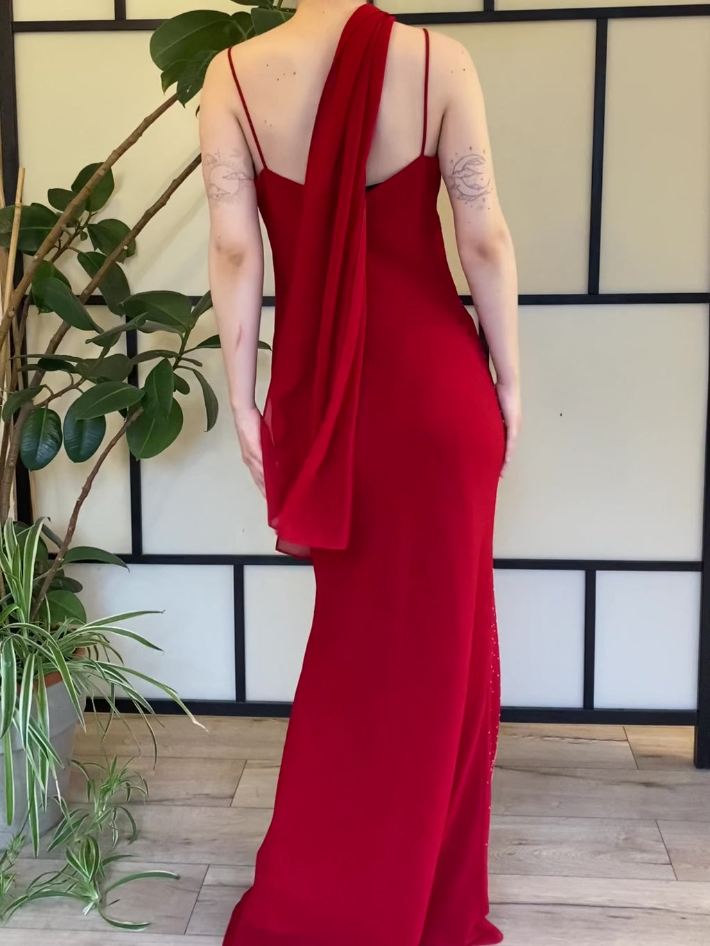 Red dress with a shawl